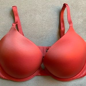 Victoria's Secret Women Red Very Sexy Super Push Up Bra Size 34DD RARE!